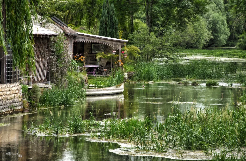 Les sources de Druyes-les-Belles-Fontaines