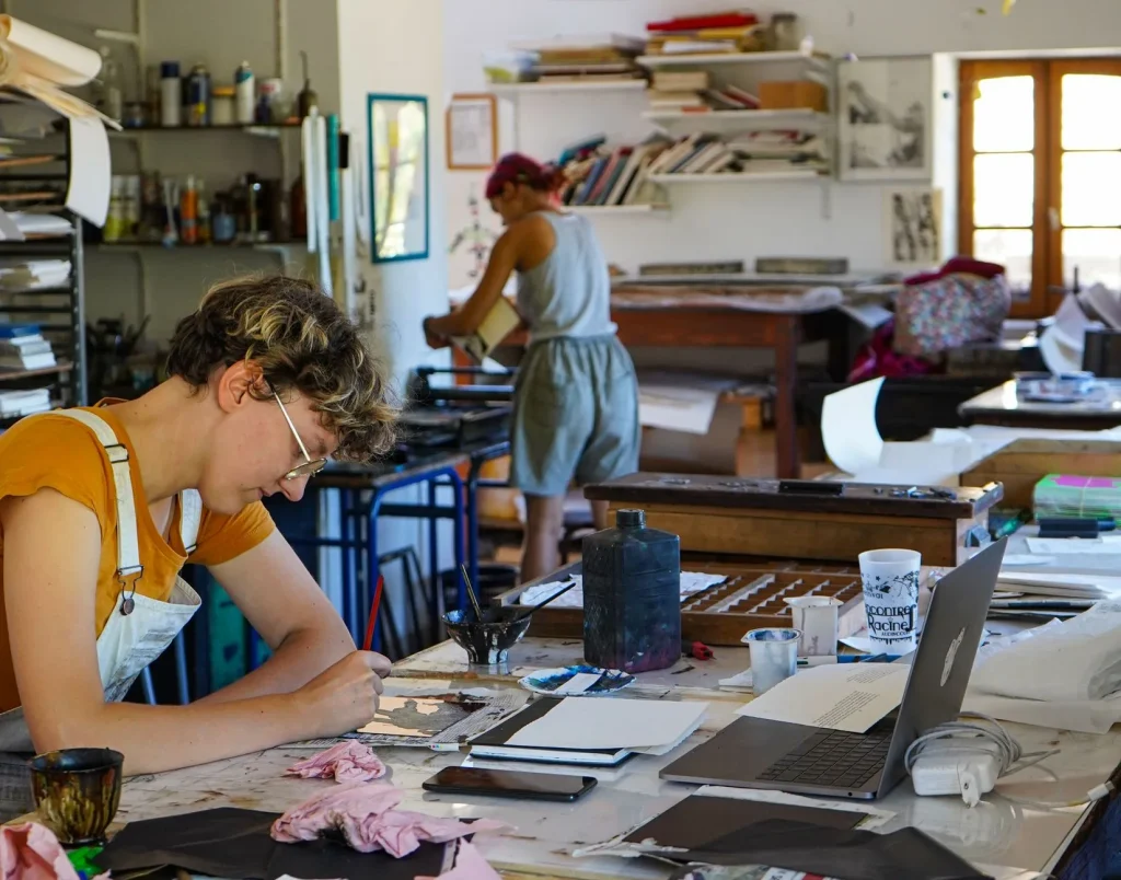 créativité studieuse à la Métairie Bruyère