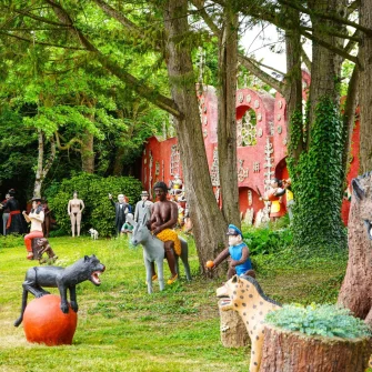 Côté cour, côté jardin