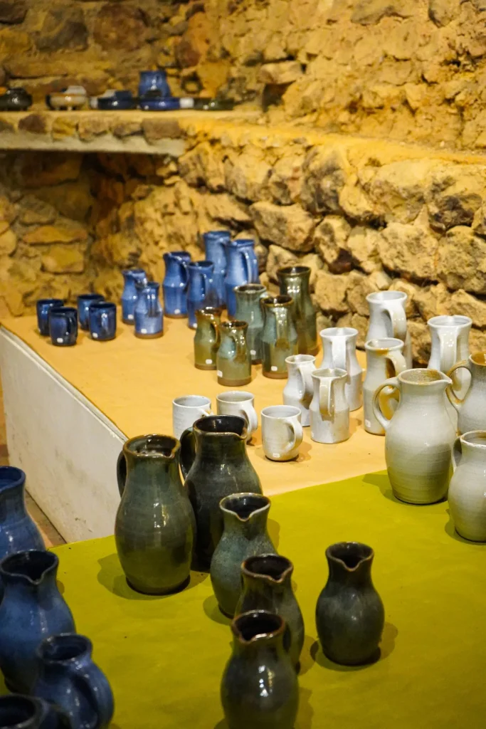 Pottery and sandstone from Ratilly Castle