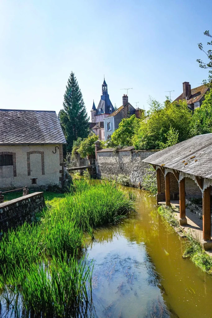 Augustins washhouse in Saint-Fargeau