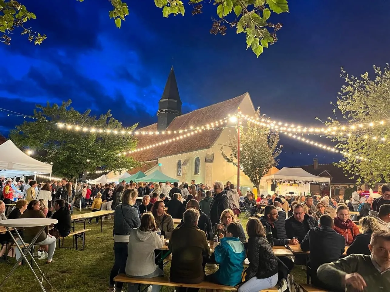 Marché gourmand nocturne de Beauvoir