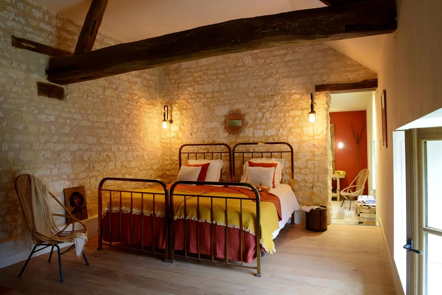 Bed and breakfast at Domaine de l'Ocrerie in Pourrain in Yonne