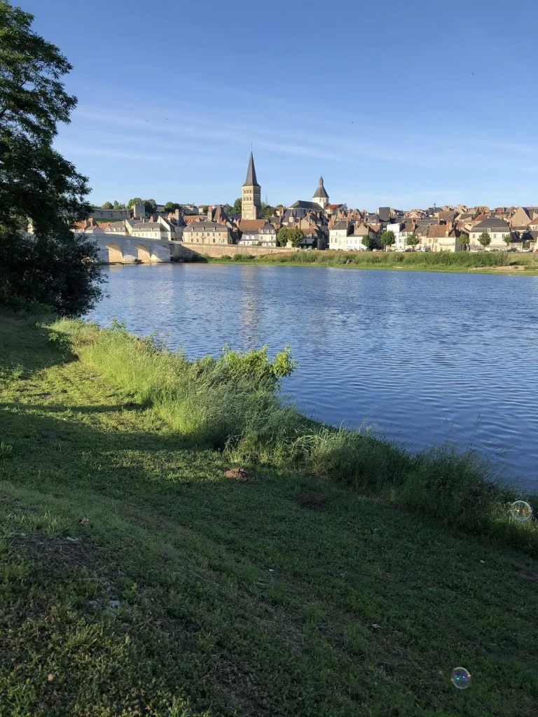 Walk to Charité sur Loire