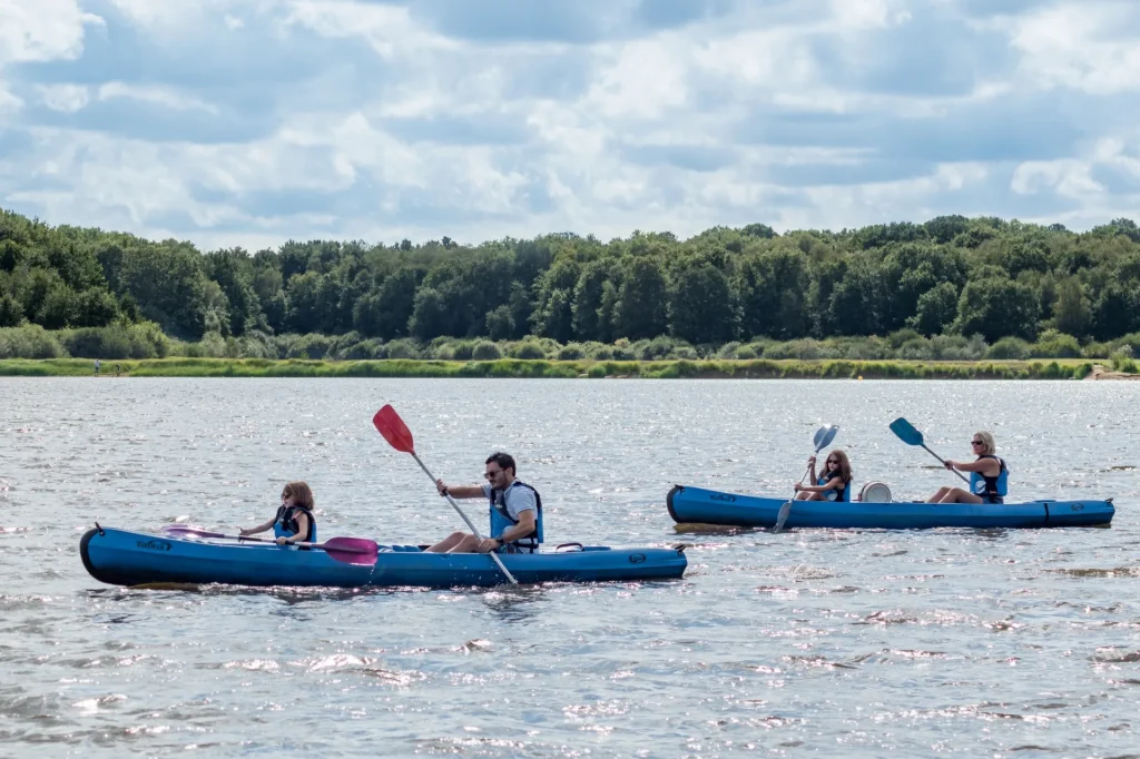 Canoe en famille au Bourdon