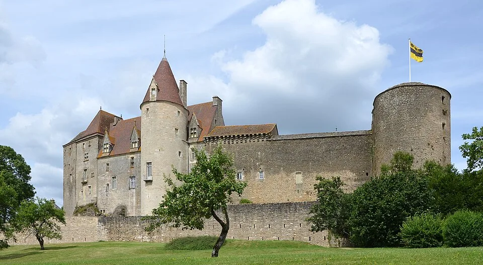 Château de Chateauneuf-en-Auxois