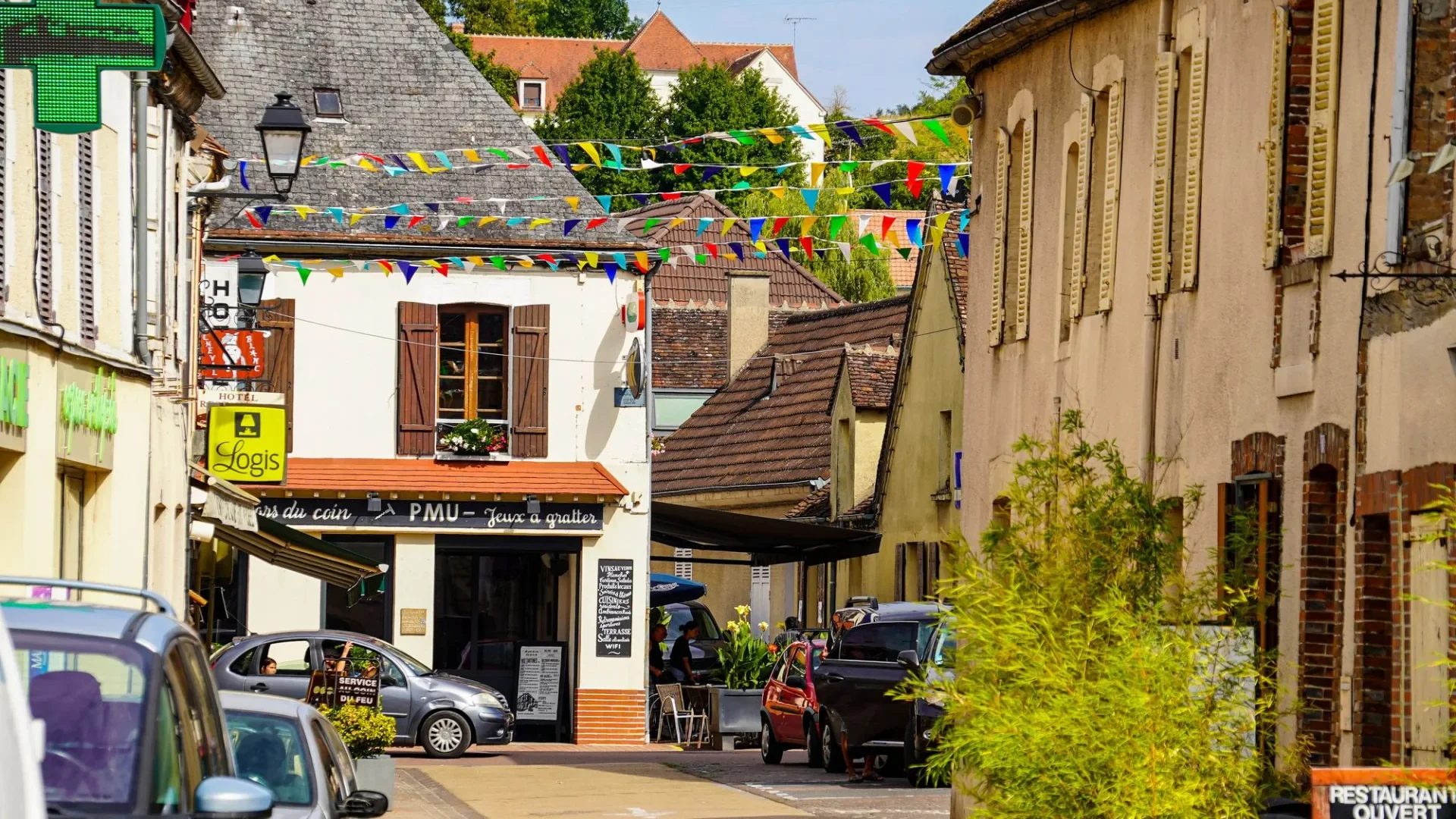 Village of Charny Orée de Puisaye