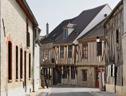 Provins (Seine-et-Marne, France) : maisons a colombages