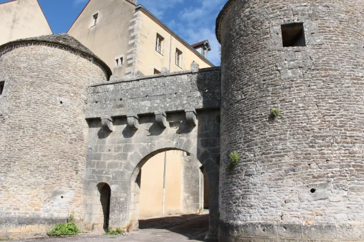 Flavigny - Porte du Val