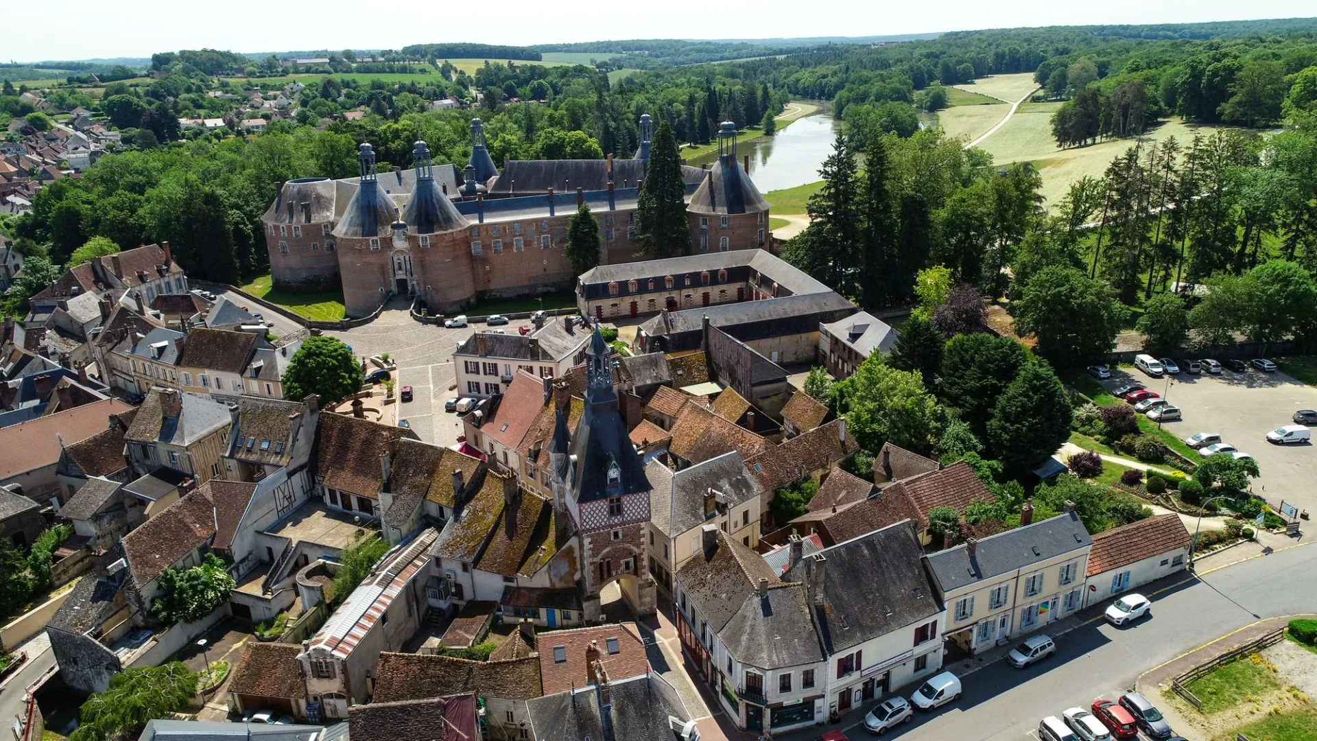 Village de Saint-Fargeau en Puisaye