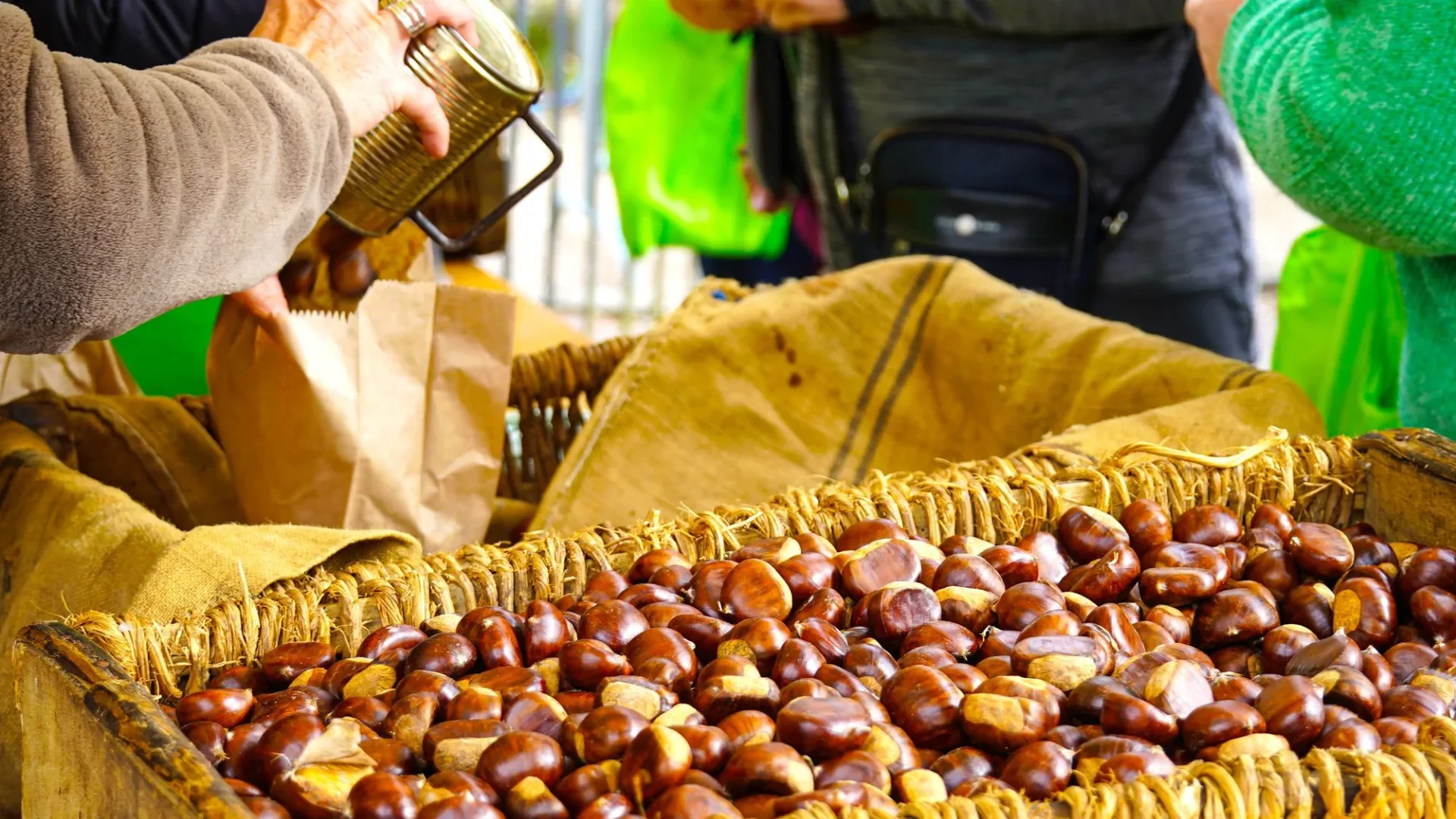 Chestnuts at the Diges festival