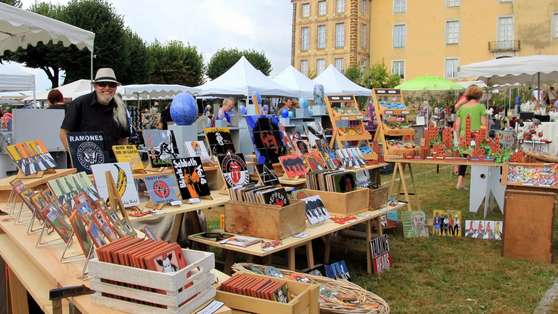 Foire des potiers à Saint-Sauveur-en-Puisaye