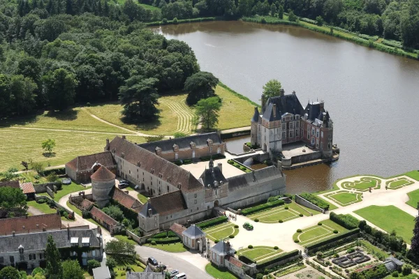 Vue aérienne sur le domaine de la Bussière