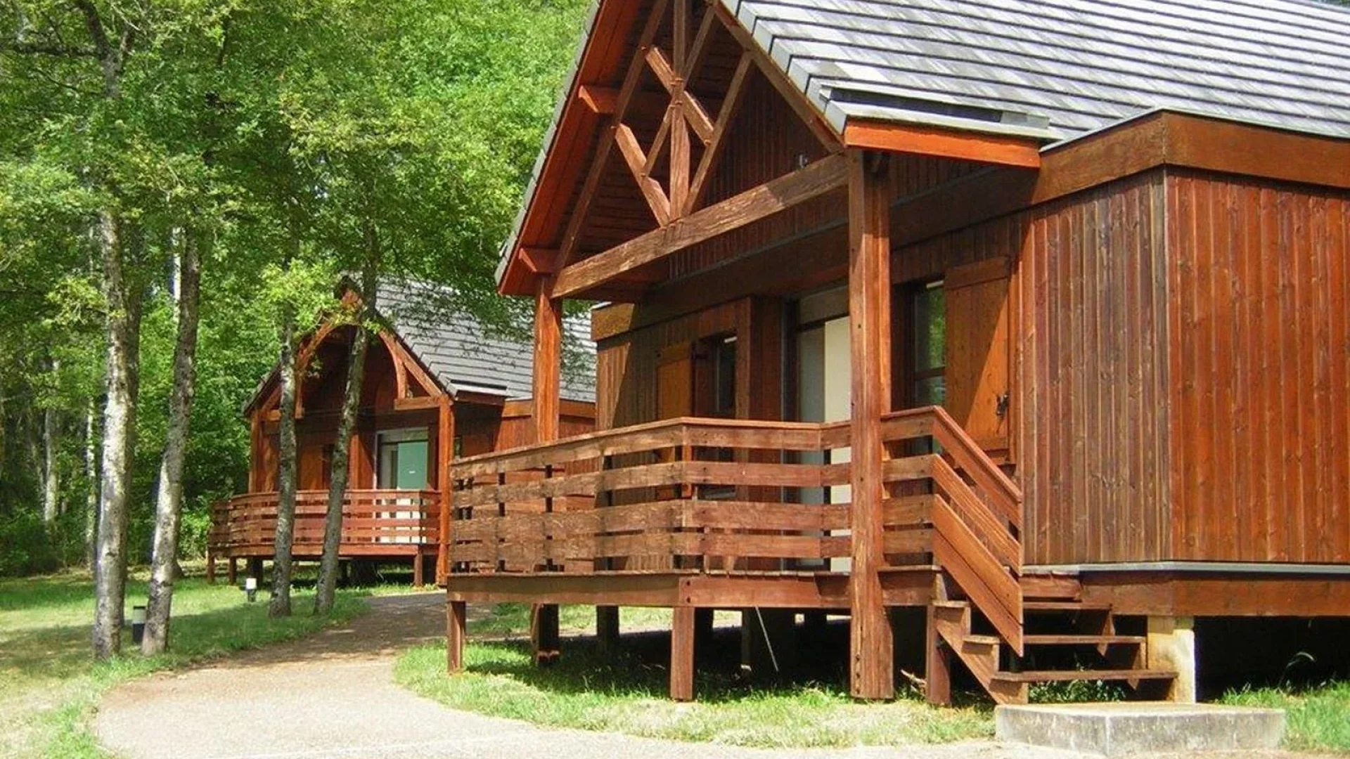 wooden chalet for groups at Lac du Bourdon - Base Daniel Bailly