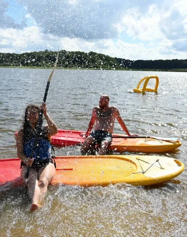 Activités nautiques sur le lac du Bourdon