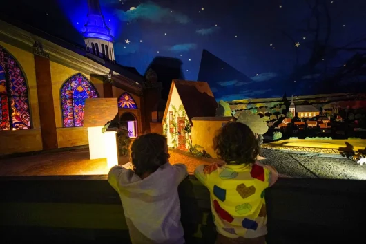 Visite de la Pyramide du Loup avec des enfants