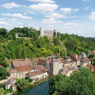 Village de Druyes-les-Belles-Fontaines