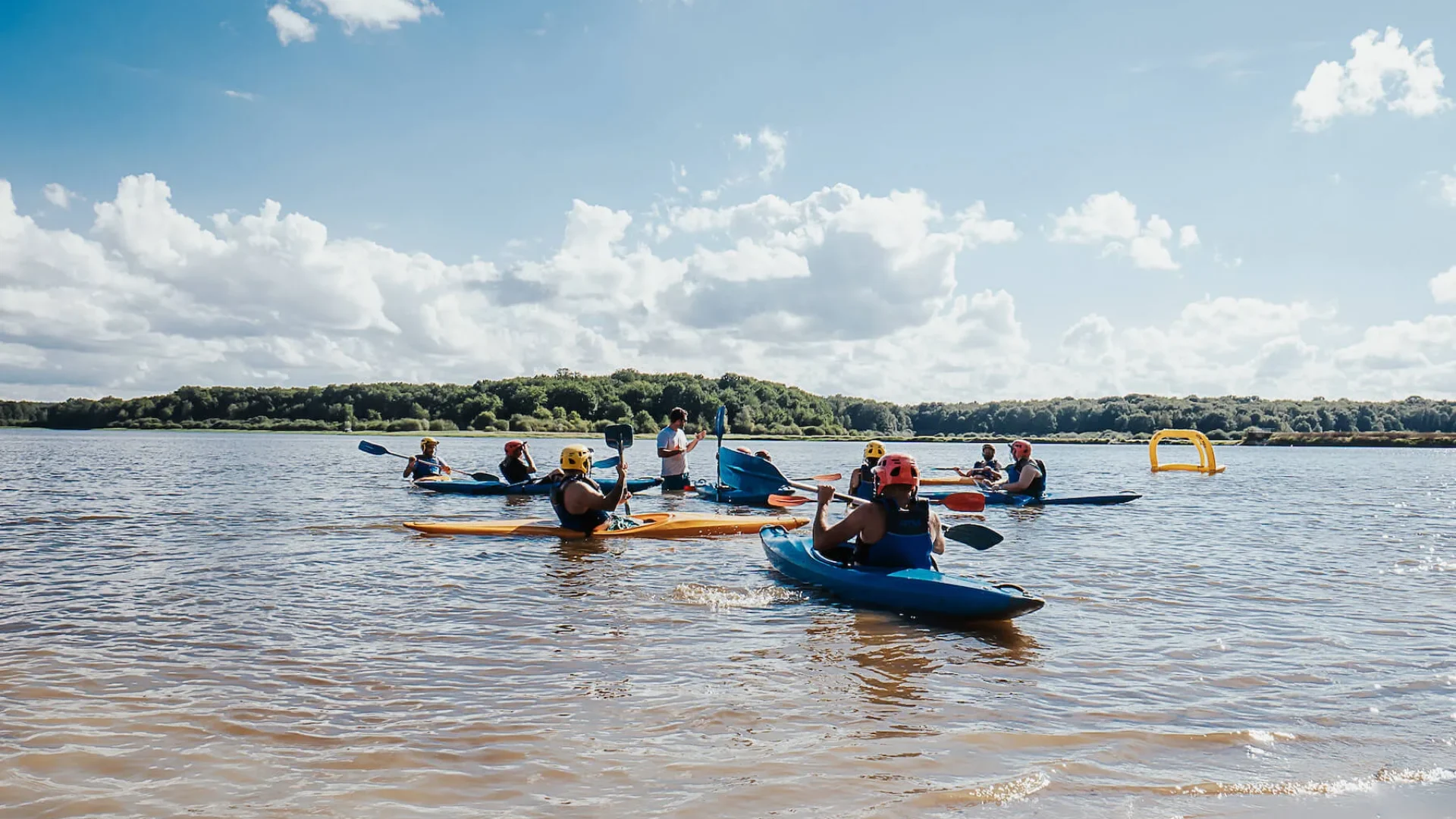 Kayak polo activity at Lac du Bourdon in Saint-Fargeau